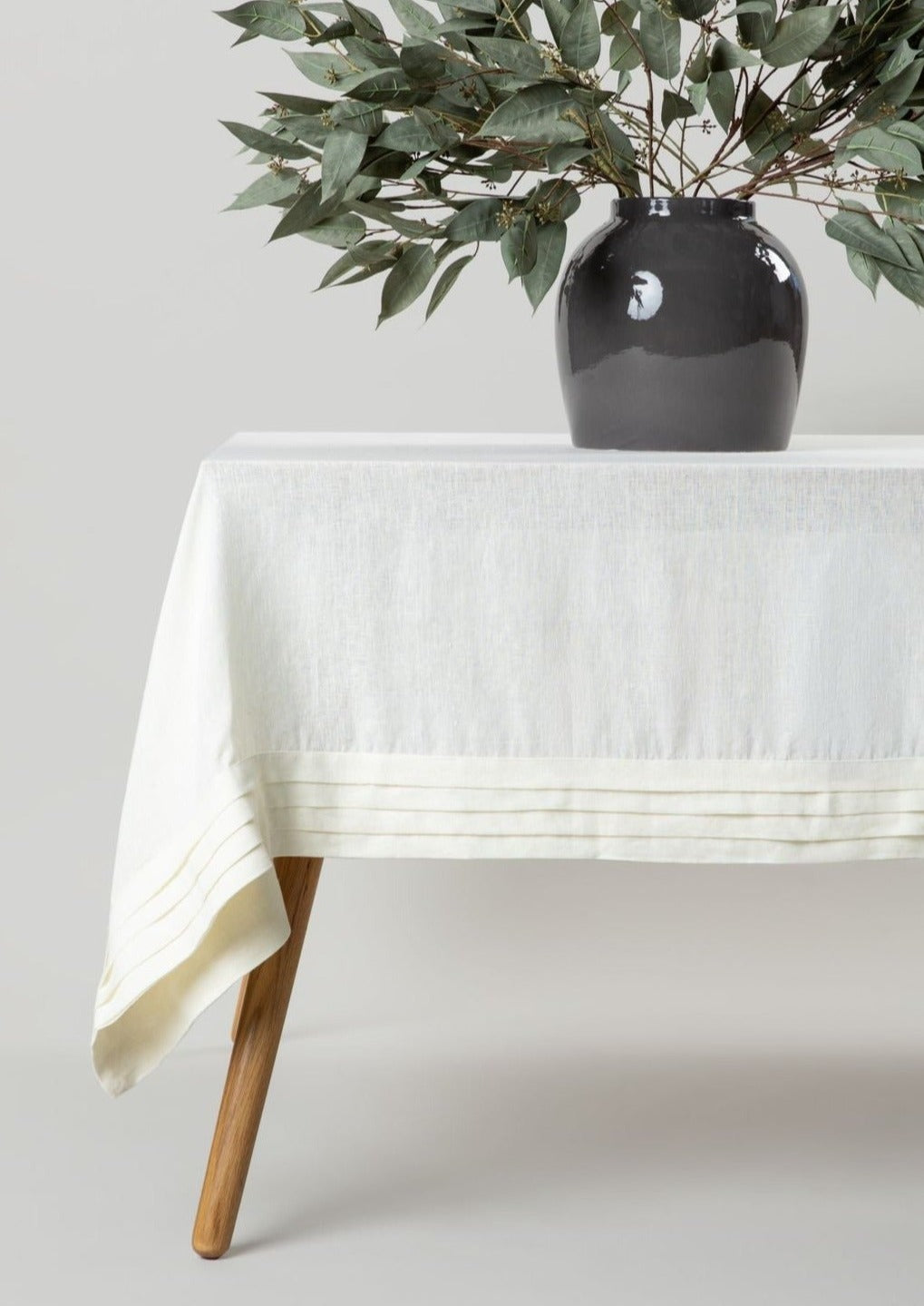 Malaika Linen Heirloom Tablecloth in Ecru - 59" x 118"